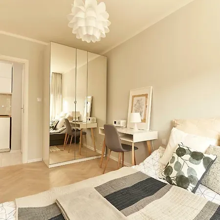 Hello Warsaw! Brand New Modern In The Center Apartament