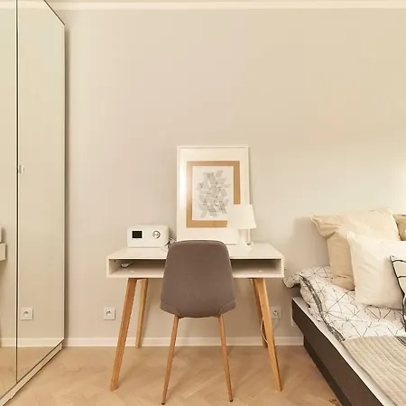 Апартаменты Hello Warsaw! Brand New Modern In The Center Варшава