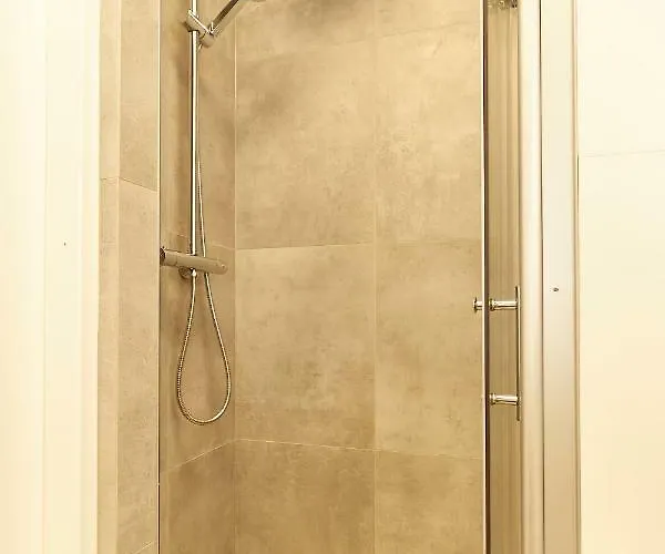 Hello Warsaw! Brand New Modern In The Center Warszawa